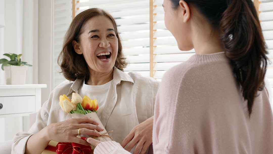 Meaningful and Symbolic Gifts for Your Vietnamese Mom on Mother's Day